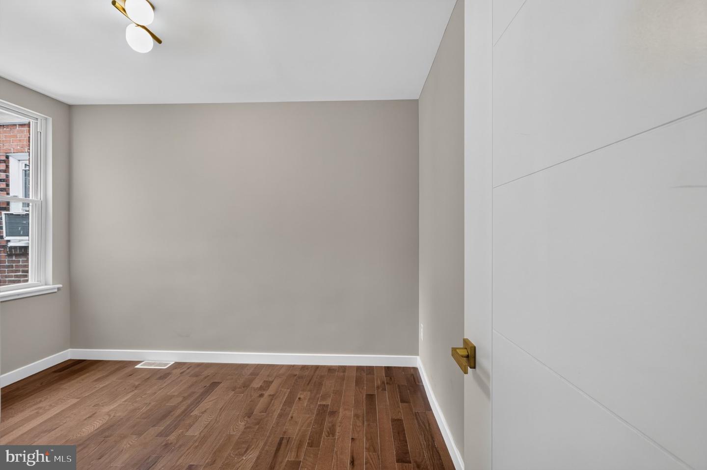 1509 Kinsdale St Property Photo 14