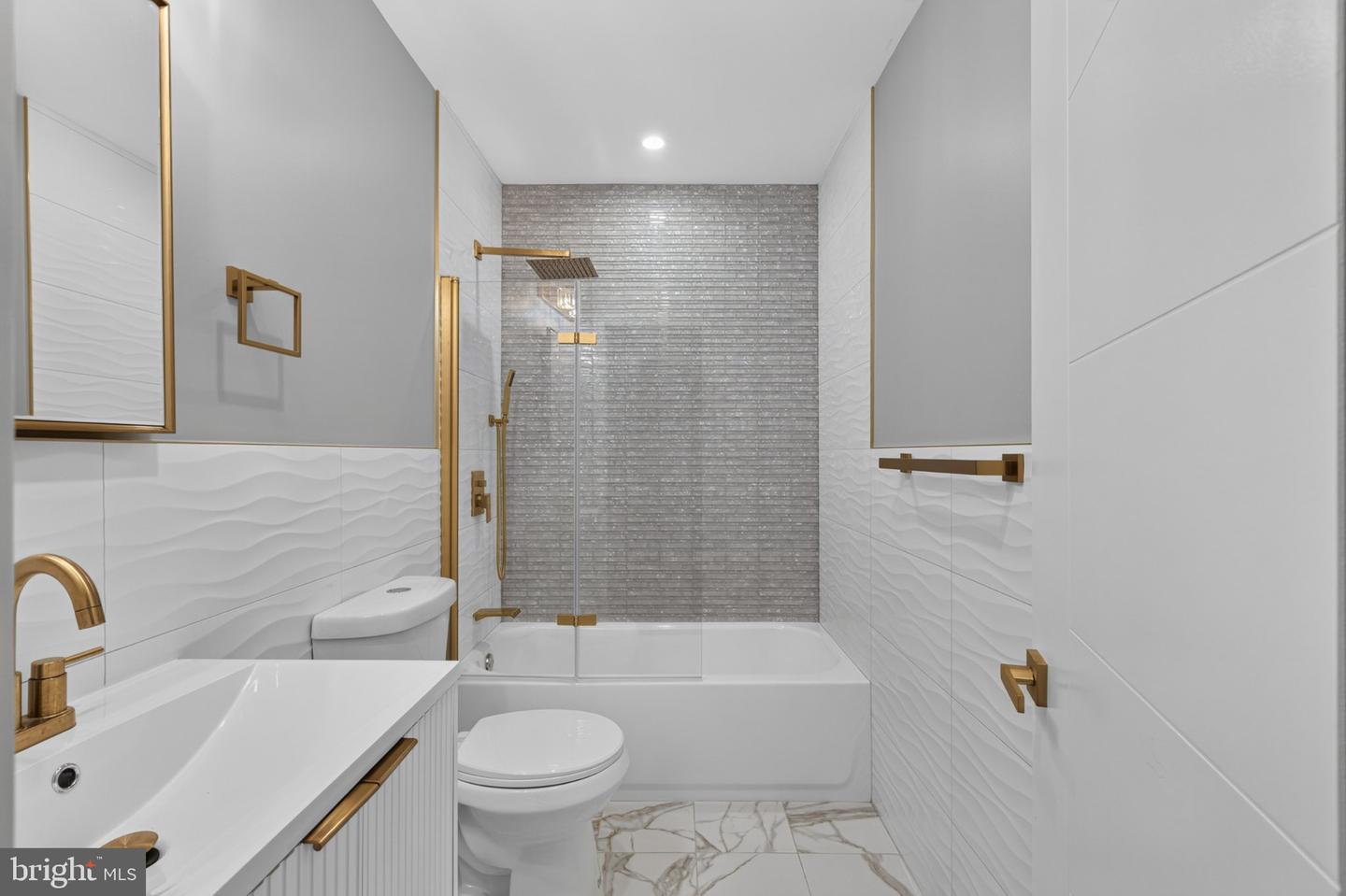 1509 Kinsdale St Property Photo 15