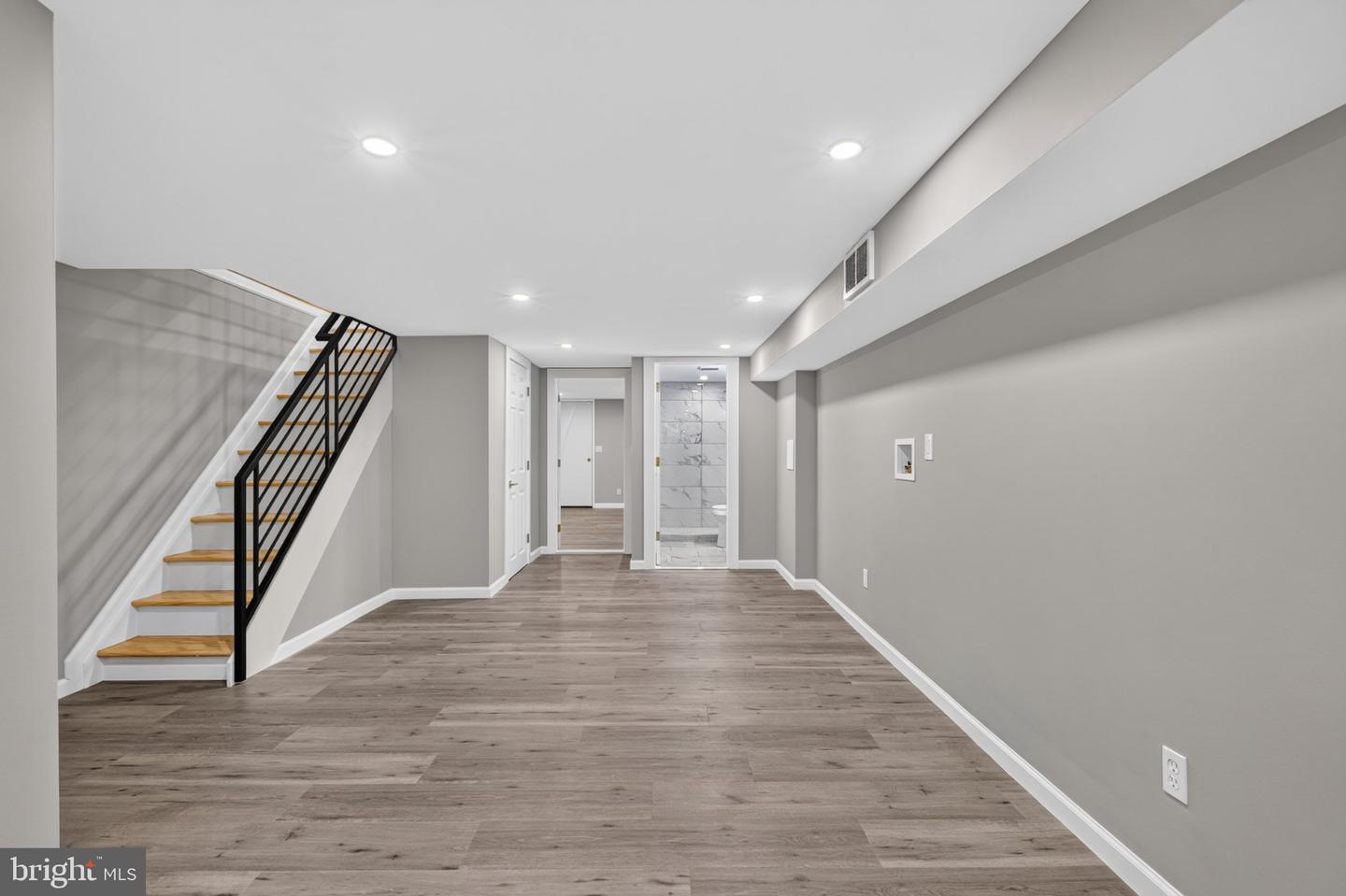 1509 Kinsdale St Property Photo 20