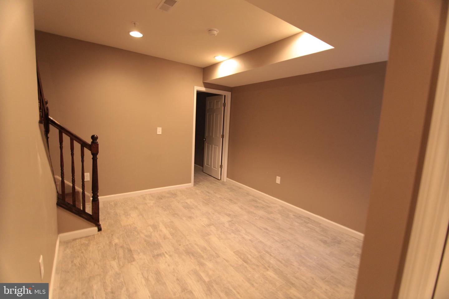 1715 Cecil B Moore Ave Property Photo 6
