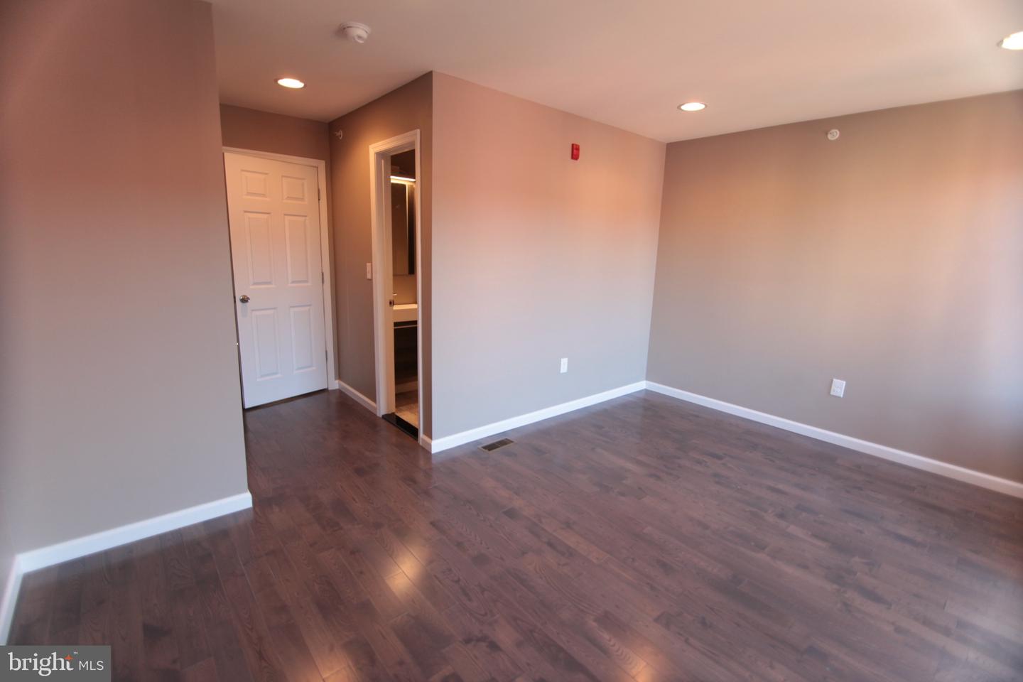 1715 Cecil B Moore Ave Property Photo 26