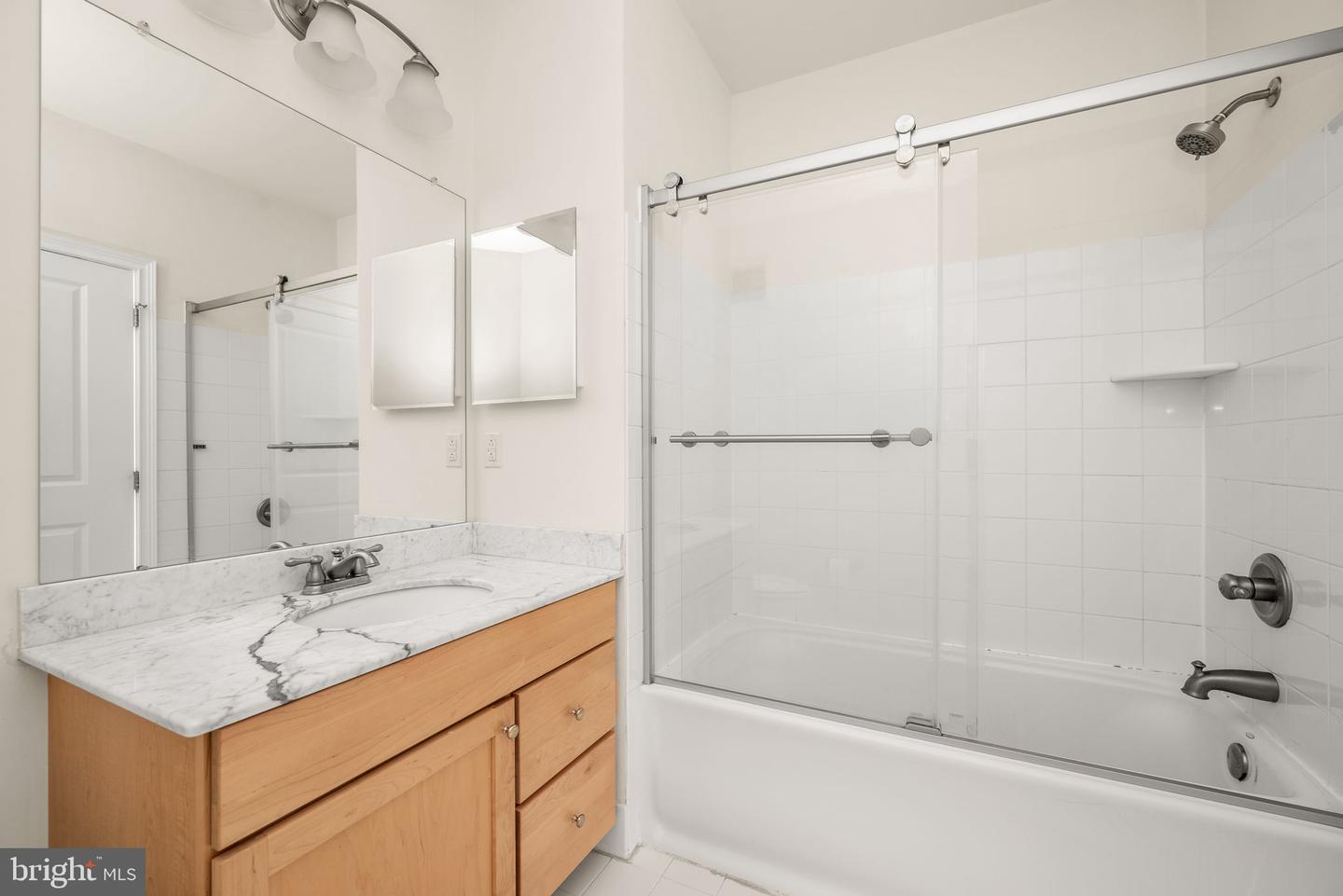 700 Commodore Ct #2727 Property Photo 13