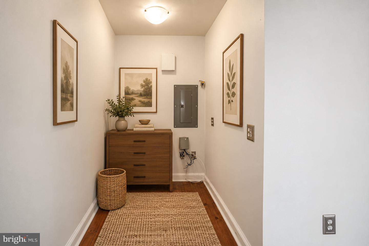 241 S 6th St #1106c Property Photo 34