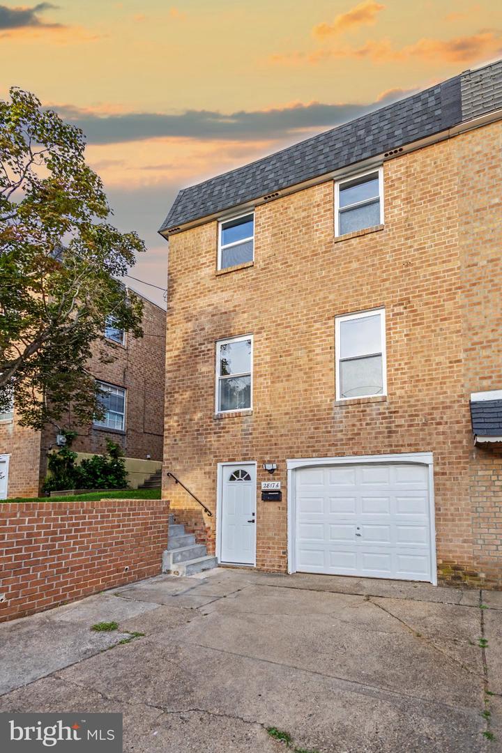 2817 Walnut Hill St #a Property Photo 1