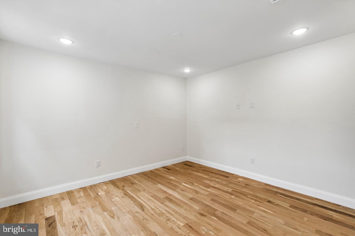 1731 Christian St Property Photo 12
