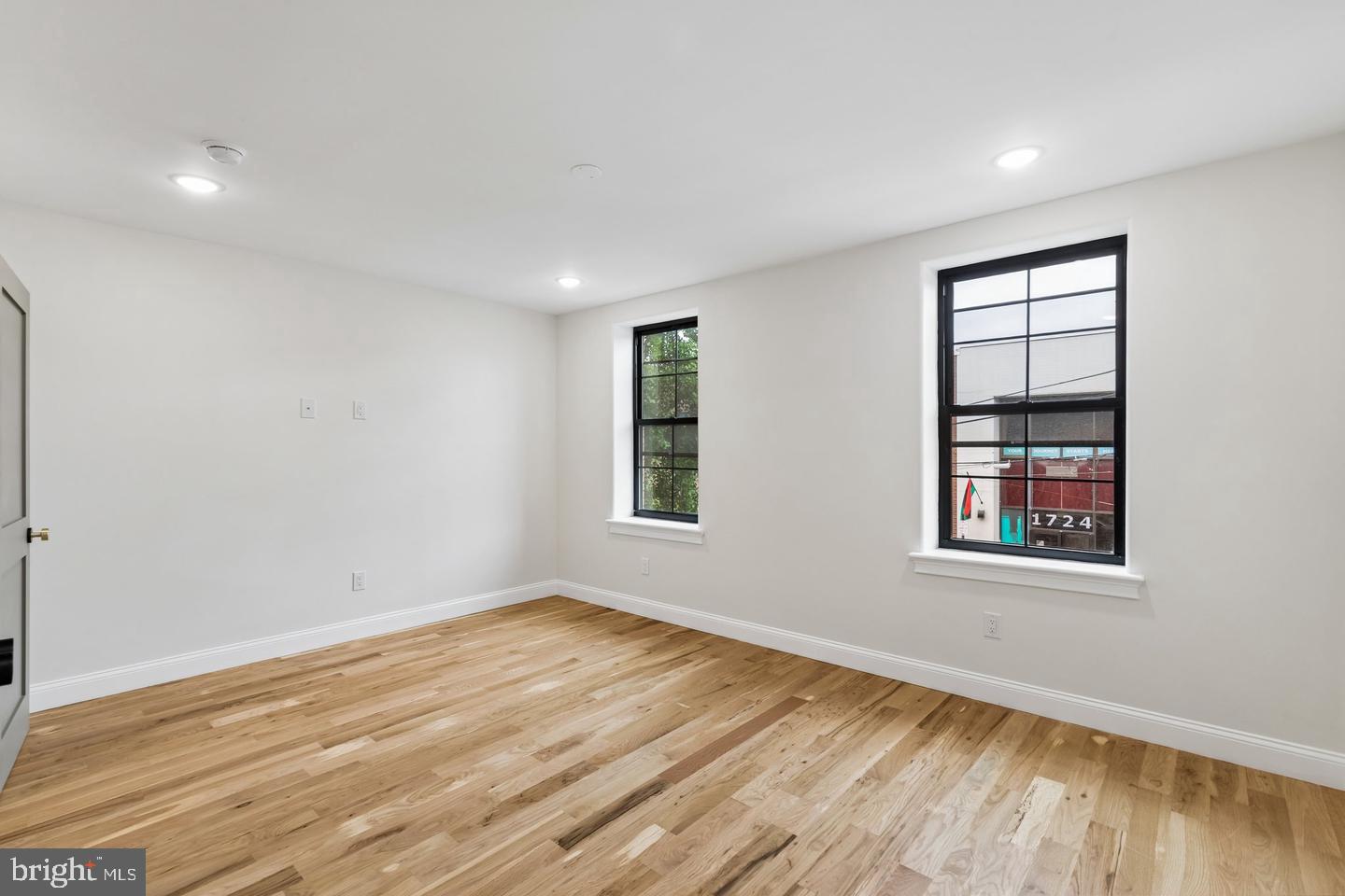 1731 Christian St Property Photo 13