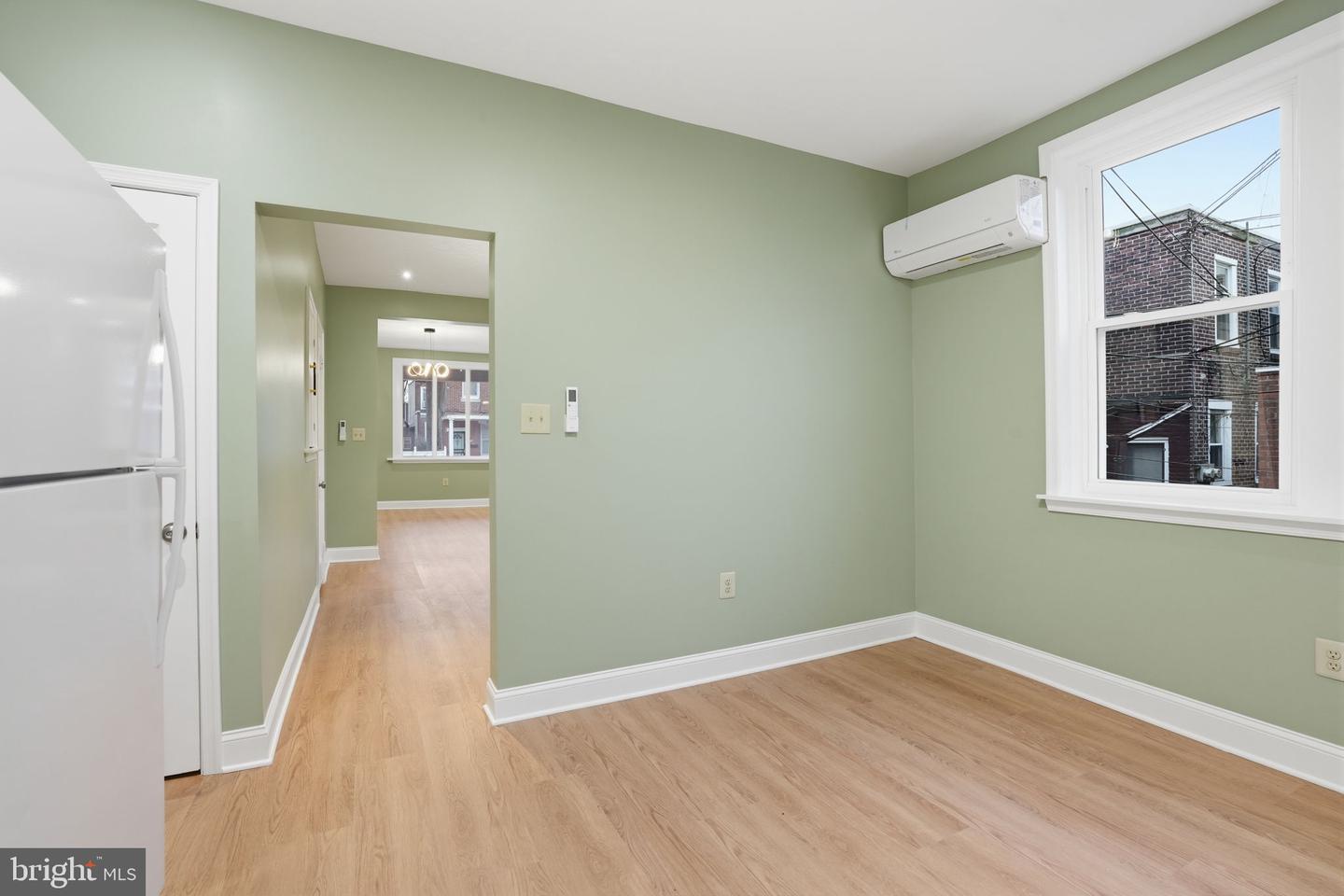 5604 2nd St Property Photo 17