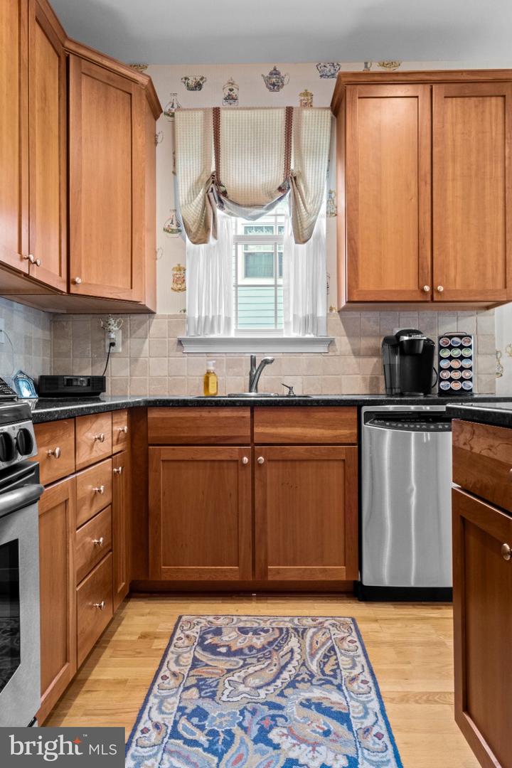200 Admirals Way Property Photo 14