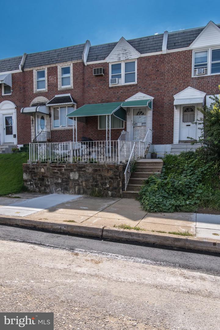 6353 Gillespie St Property Photo 2