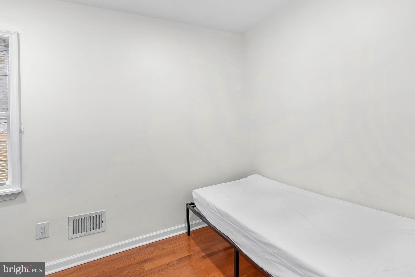 1504 Brown St Property Photo 7