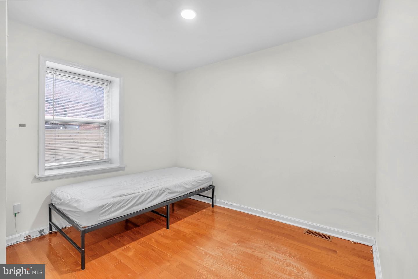 1504 Brown St Property Photo 9