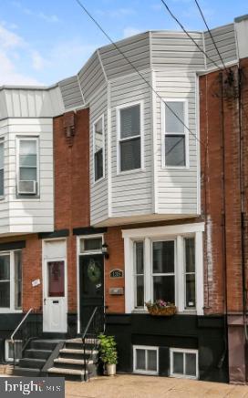 135 W Ritner St Property Photo 1