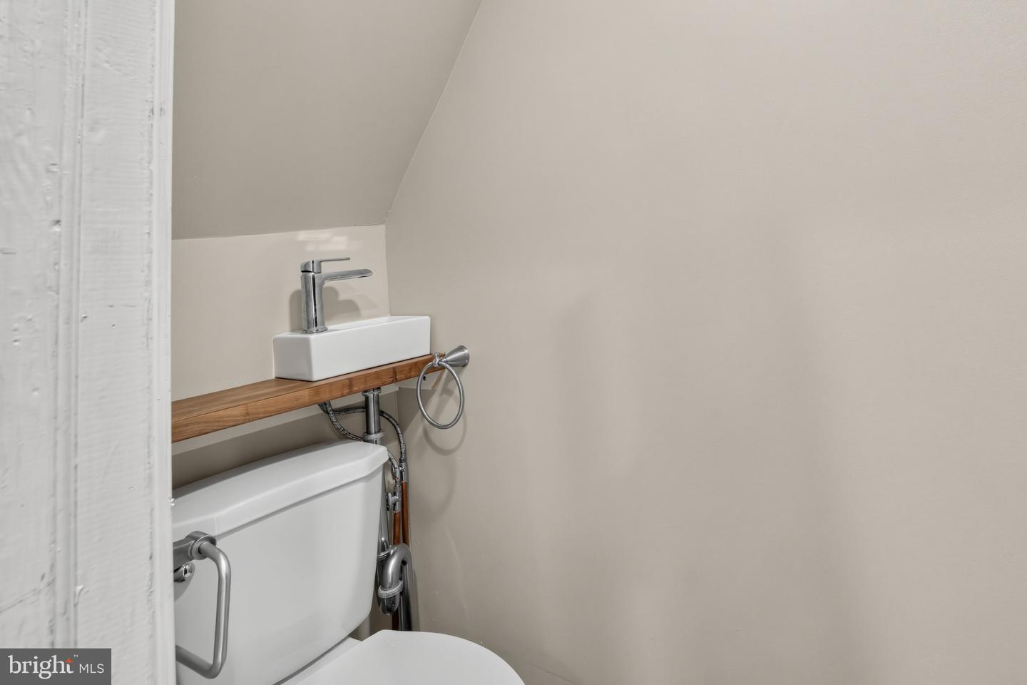 135 W Ritner St Property Photo 10