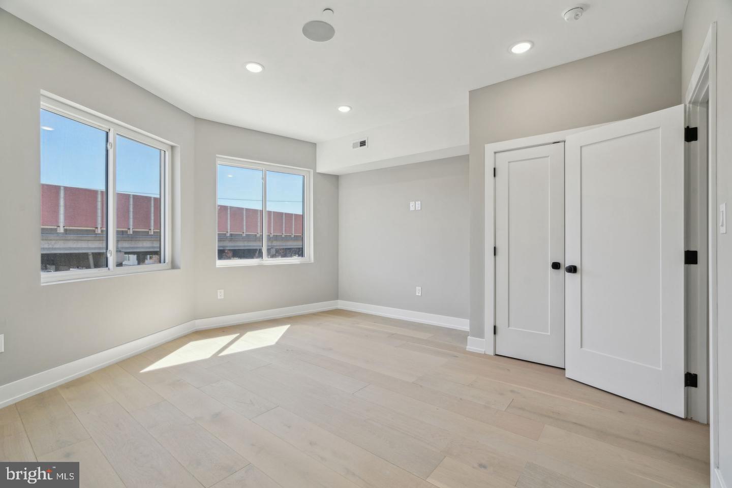 1440 S Front St Property Photo 26