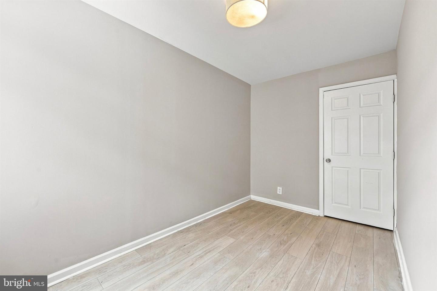 3423 Cresson St Property Photo 20