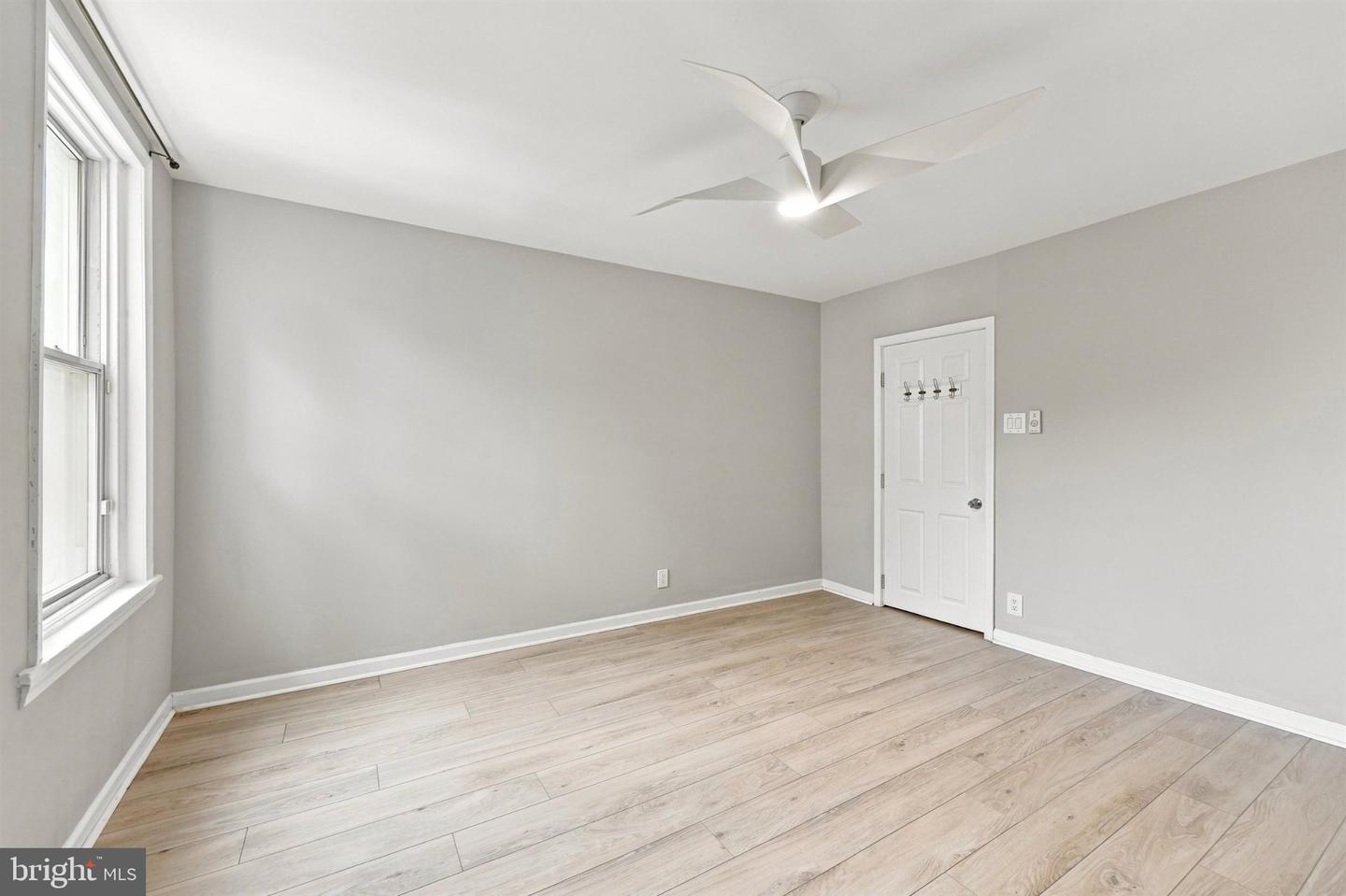 3423 Cresson St Property Photo 24