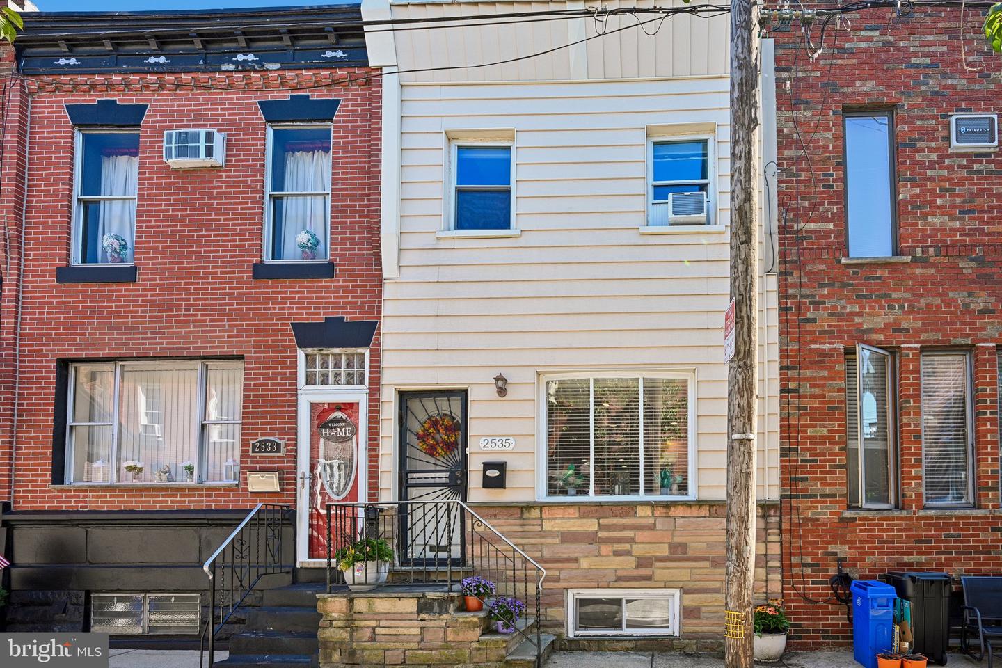 2535 S Carlisle St Property Photo 1