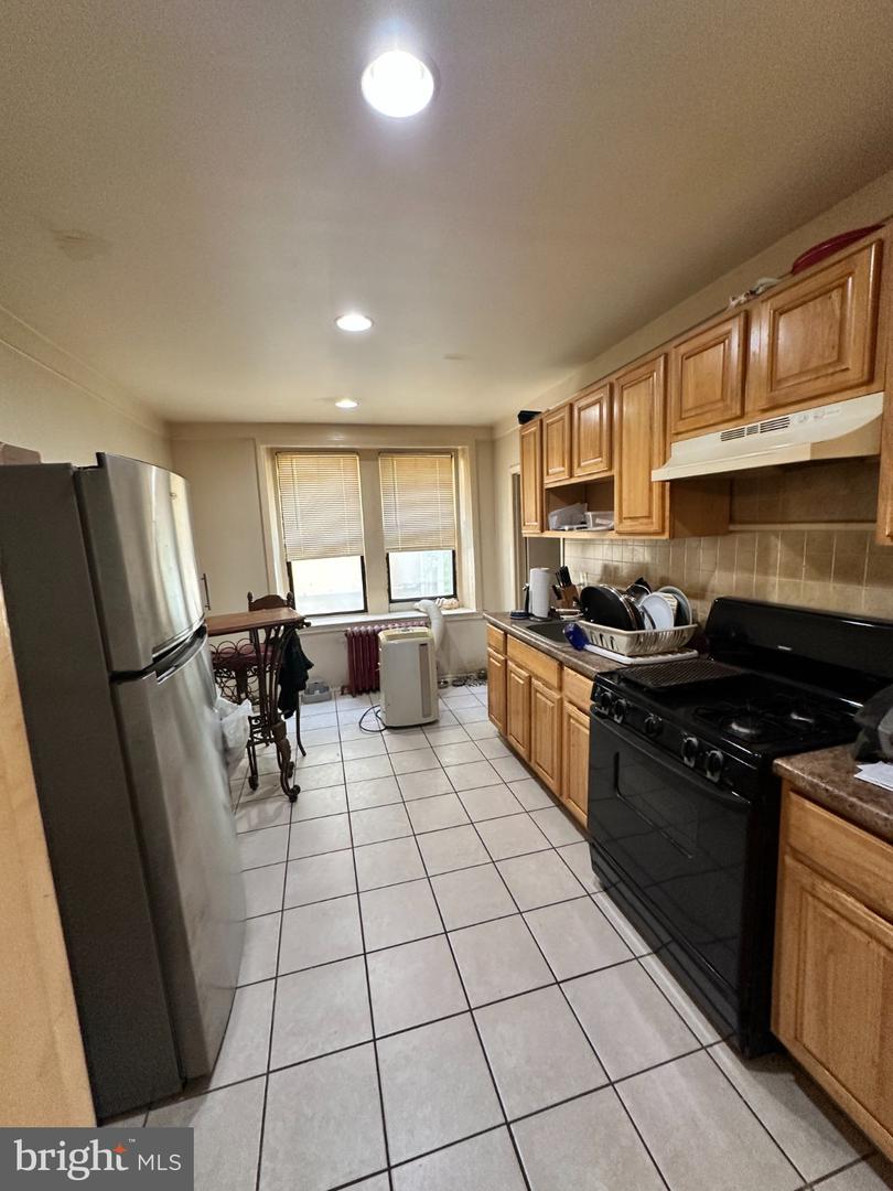 900-902 Cottman Ave Property Photo 14