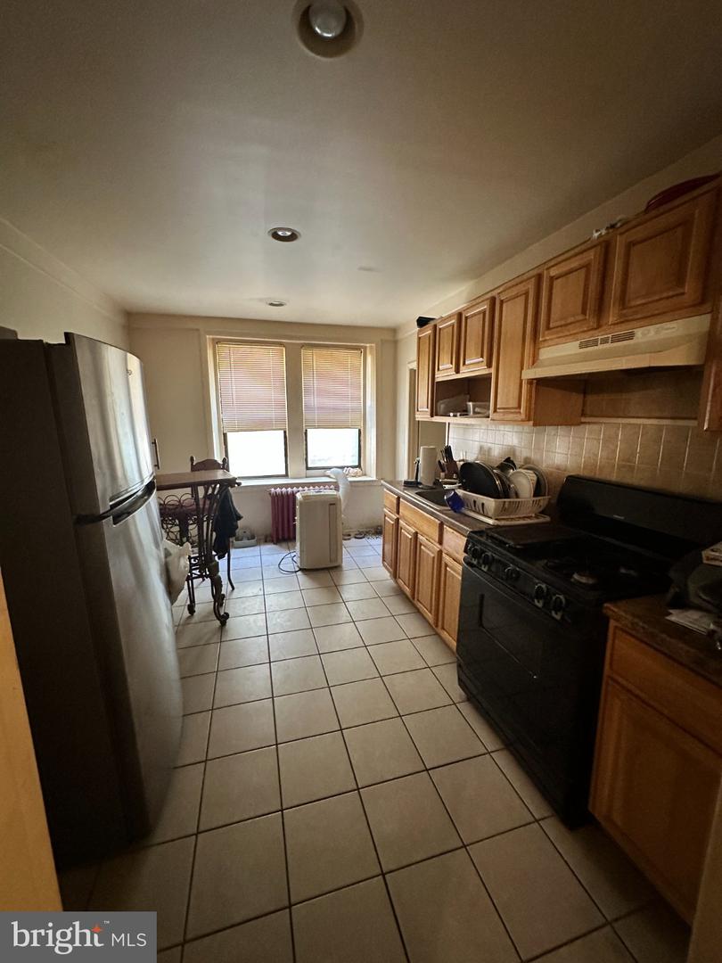 900-902 Cottman Ave Property Photo 15