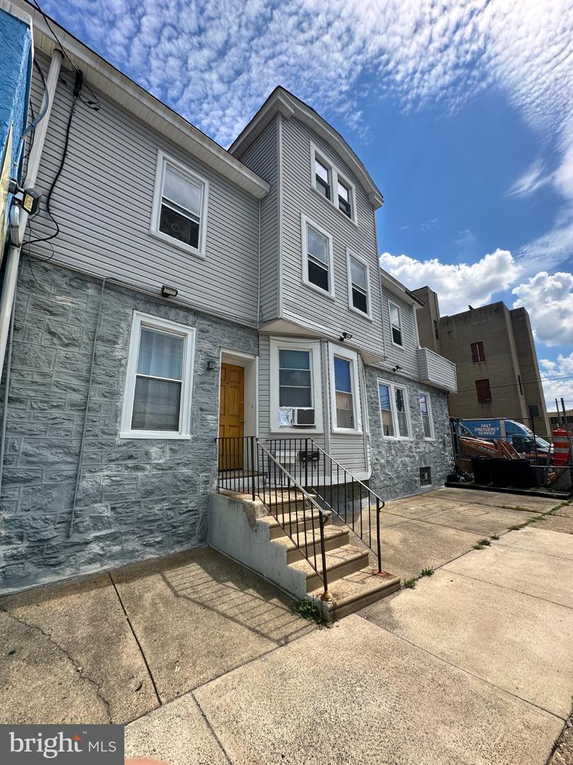 900-902 Cottman Ave Property Photo 17