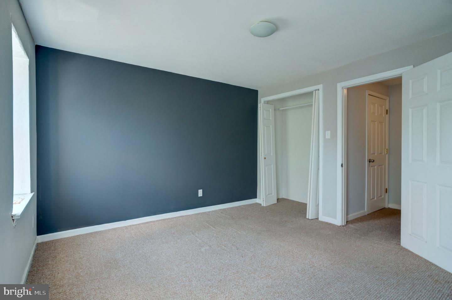 351 W Master St Property Photo 11