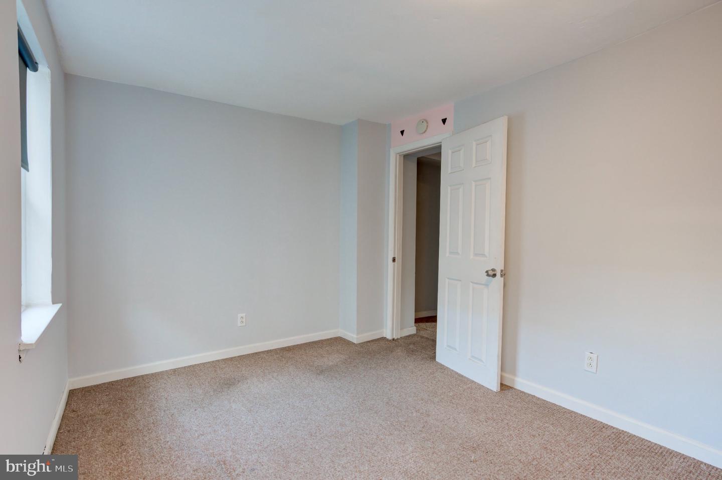 351 W Master St Property Photo 26