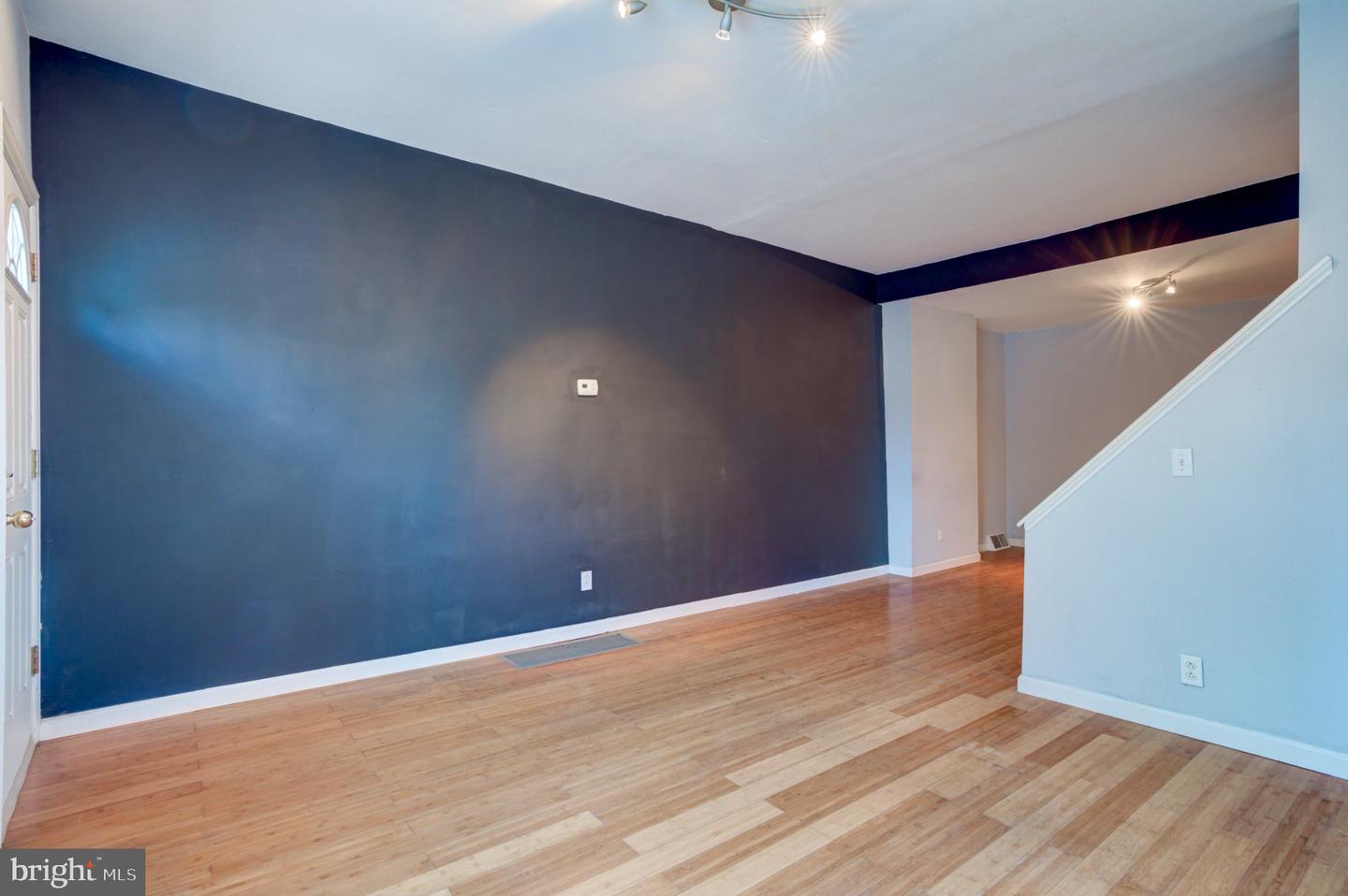 351 W Master St Property Photo 31
