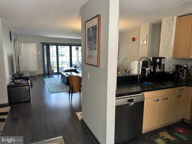 2 Leverington Ave #22 Property Photo 14
