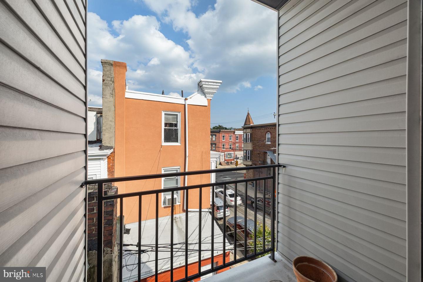 1501 N Hollywood St Property Photo 22