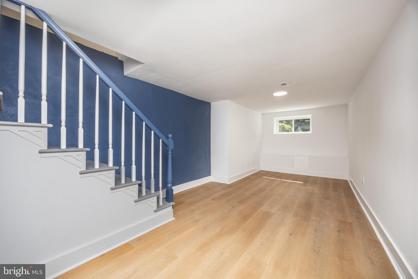 245 Hansberry St Property Photo 30