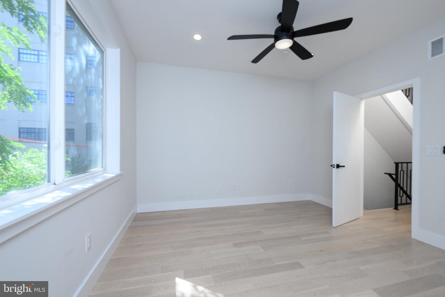 2940 W Master St Property Photo 25