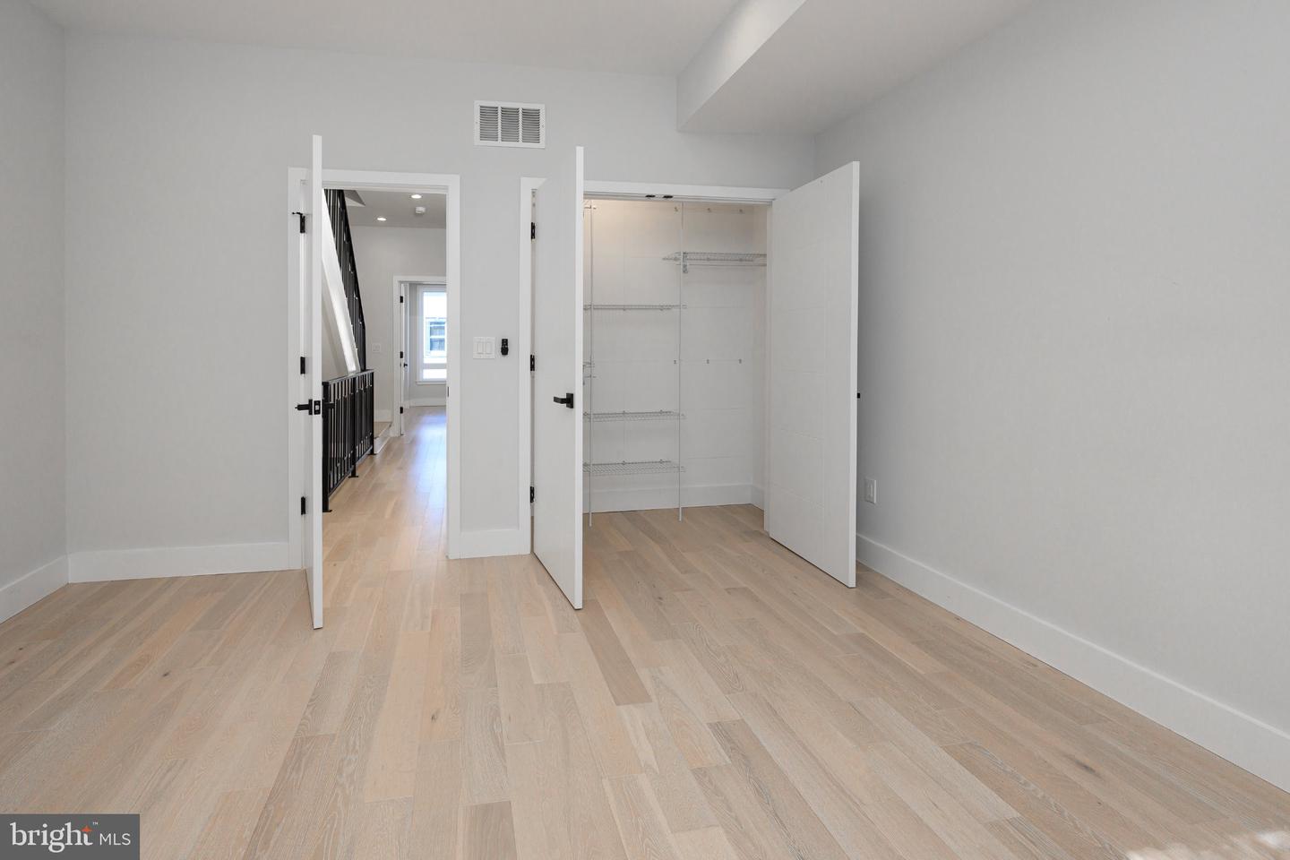 2940 W Master St Property Photo 26