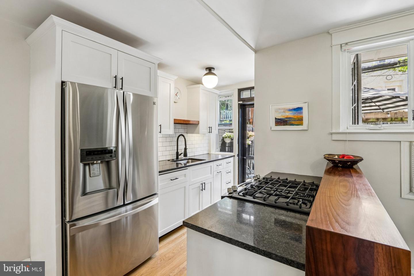 3414 W Penn St Property Photo 15