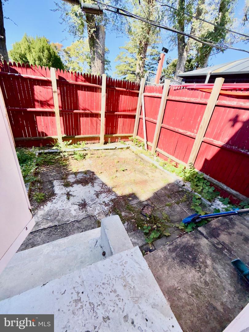 4506 Hurley St Property Photo 13
