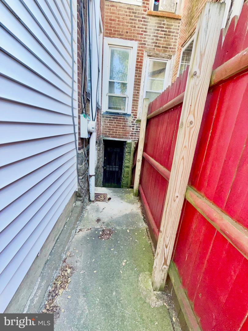 4506 Hurley St Property Photo 15