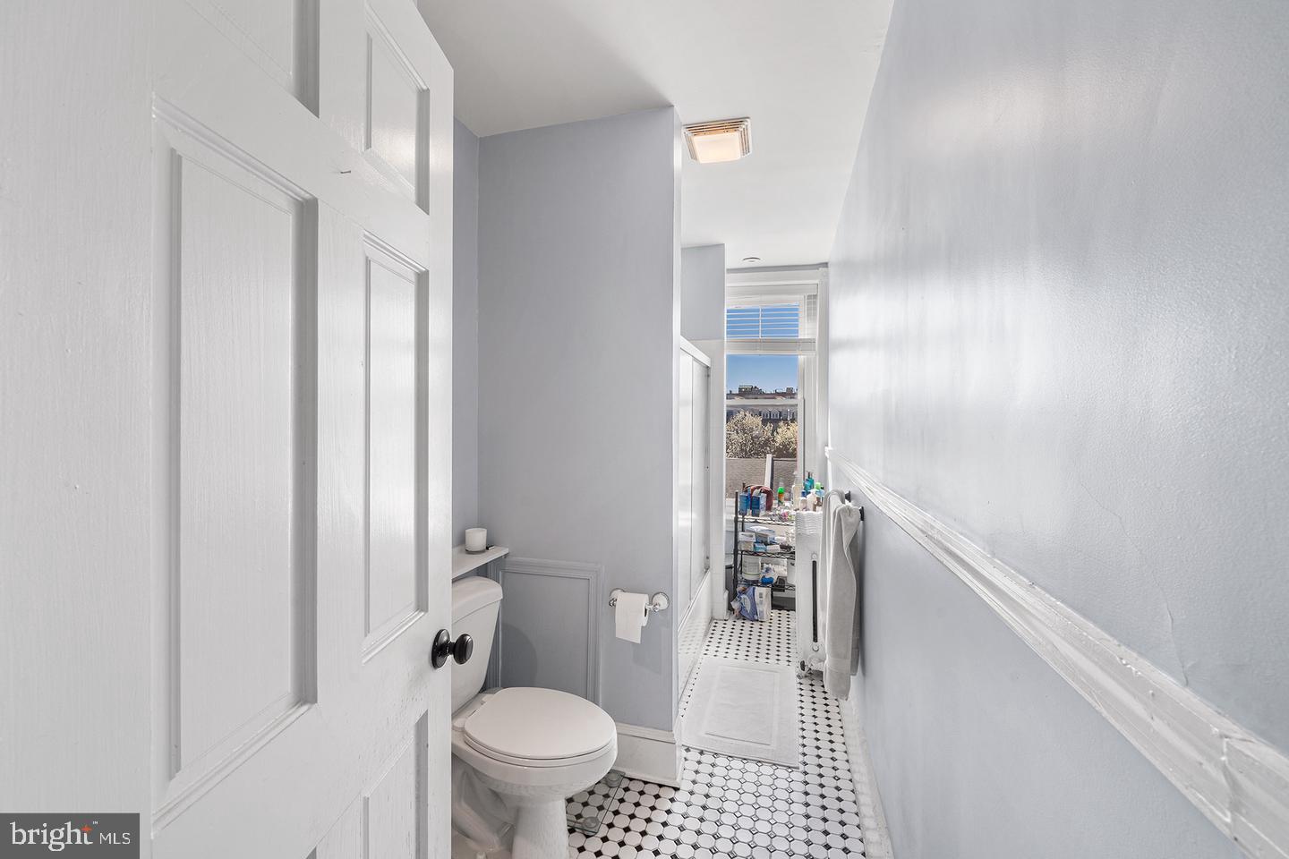 231 Pine St #4f Property Photo 15