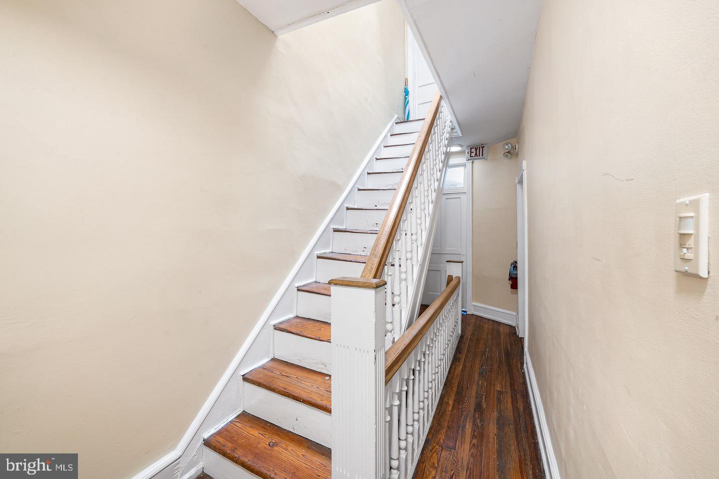 231 Pine St #4f Property Photo 18
