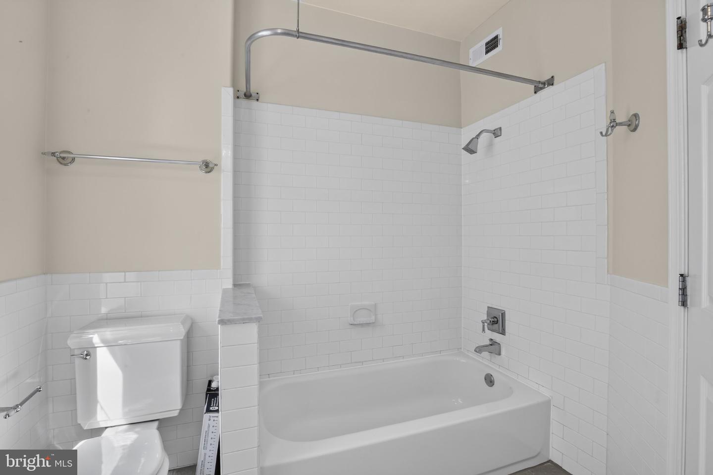 1027-31 N 4th St #v Property Photo 15