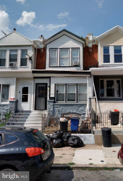 6127 LOCUST ST Property Photo 1