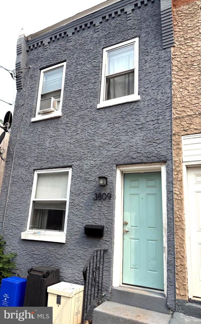 3809 Melon St Property Photo 1