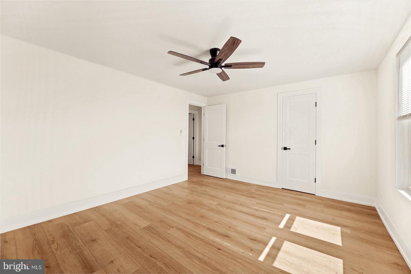613 Anchor Property Photo 16