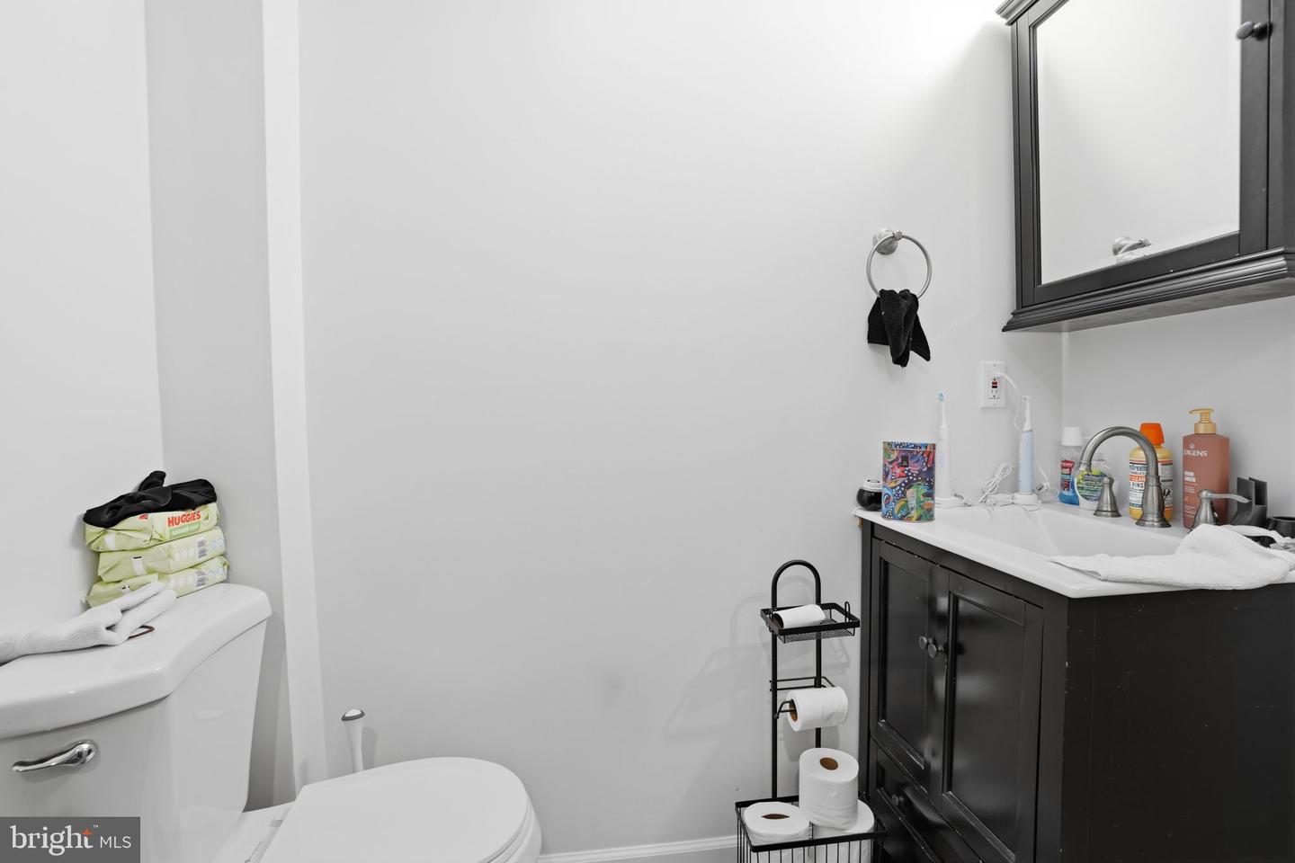 2533 W Girard Ave Property Photo 25