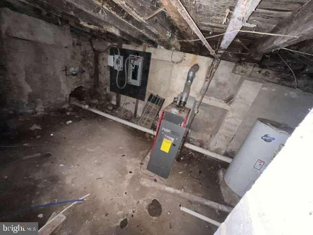1912 N 31st St Property Photo 10