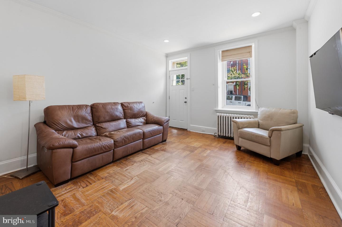 3693 Calumet St Property Photo 2