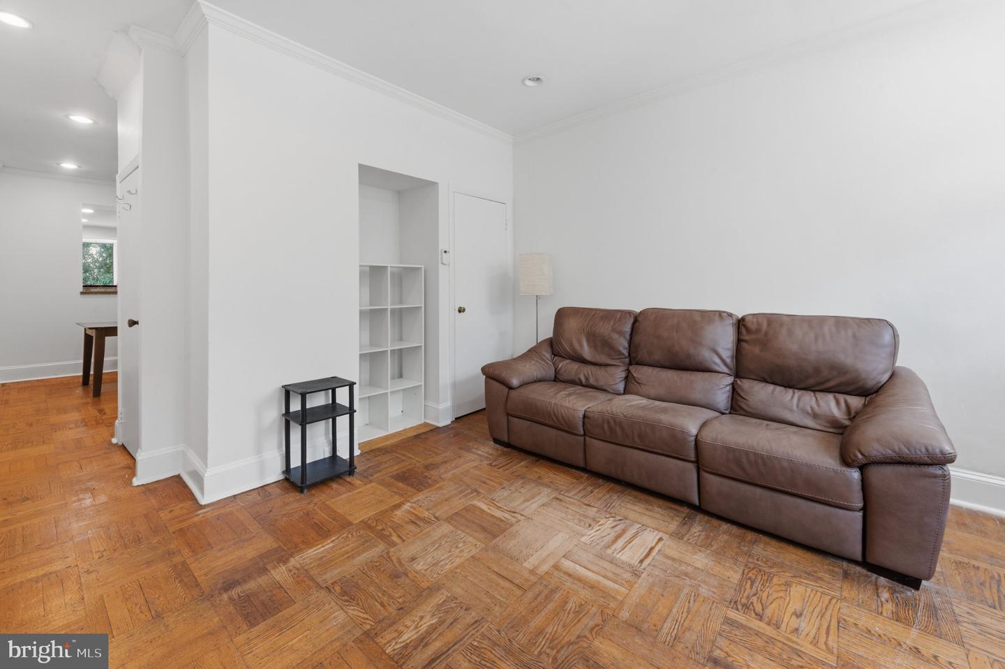 3693 Calumet St Property Photo 3