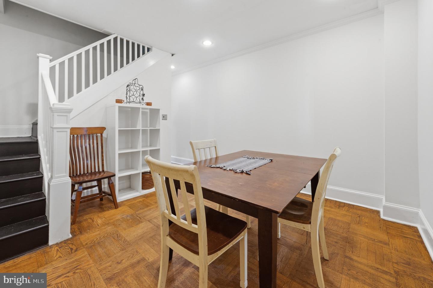 3693 Calumet St Property Photo 5
