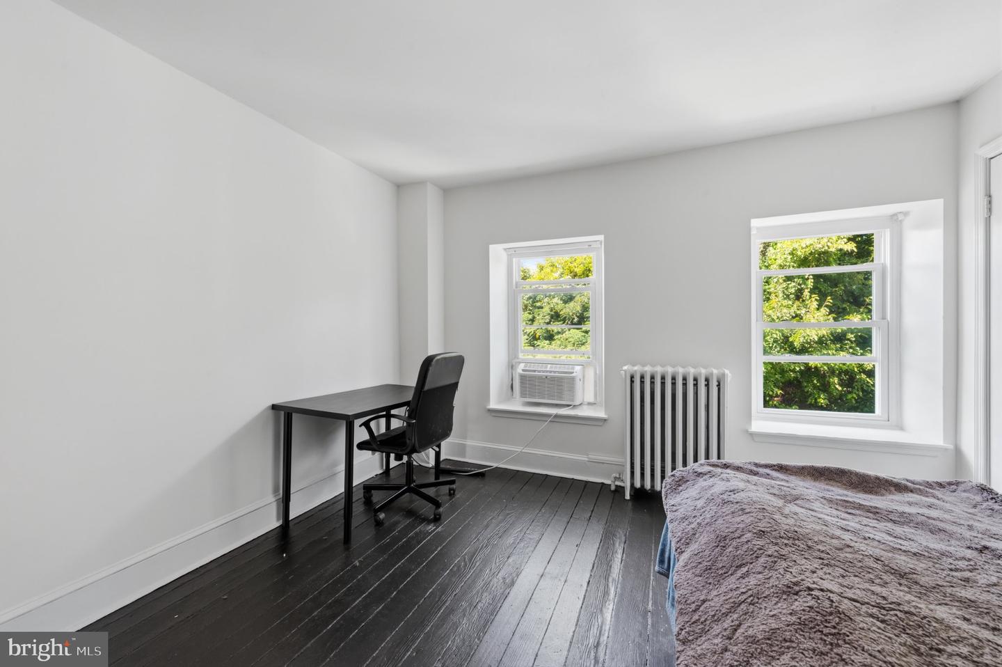 3693 Calumet St Property Photo 25