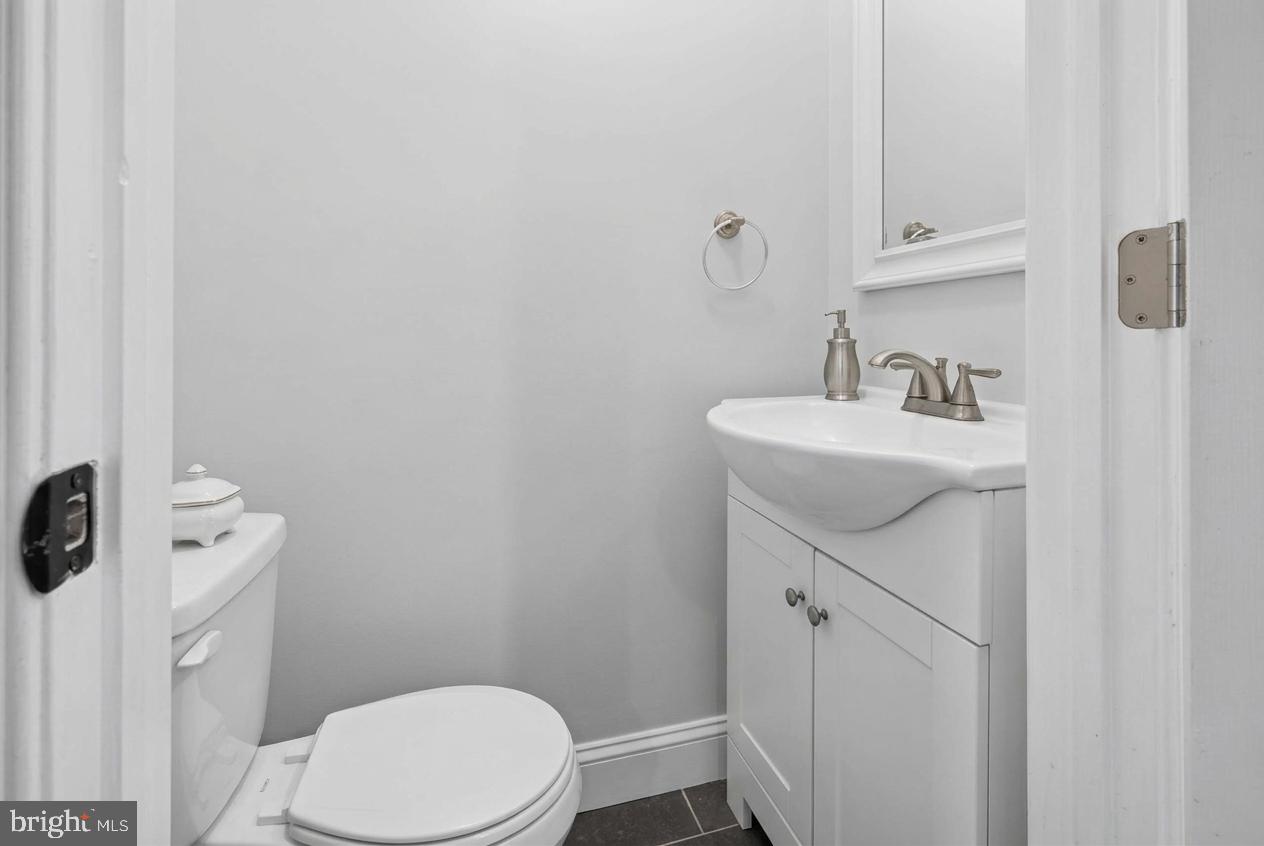530 N Felton St Property Photo 6
