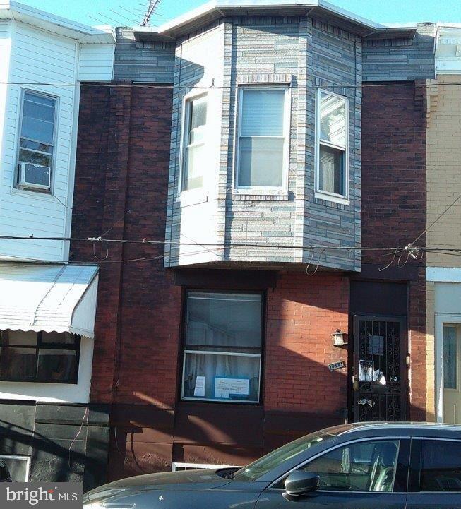 2344 PIERCE ST Property Photo 1
