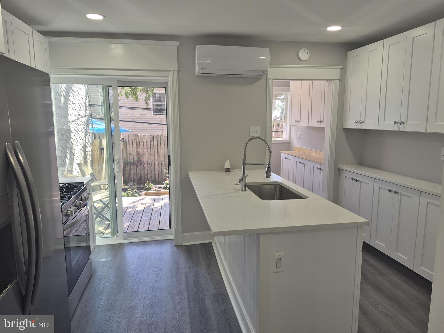 3420 Tilden St Property Photo 2